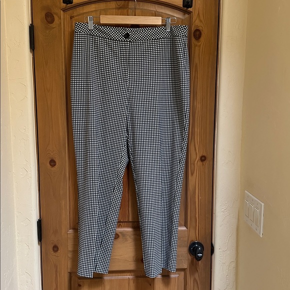 Susan Graver Pants - Susan Graver Black and White Checkered Pants